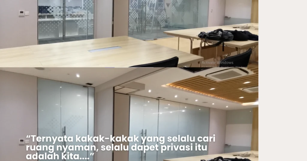Desain ruang kerja rumah dengan nuansa minimalis dan furnitur modern, mencerminkan tren desain interior 2024.